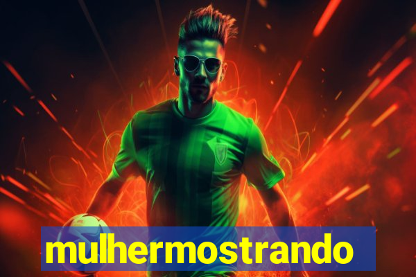 mulhermostrandoopeito